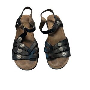 Dansko Sophie Black Leather Strappy Wedge Sandals Silver Buttons Womens 38 7.5-8